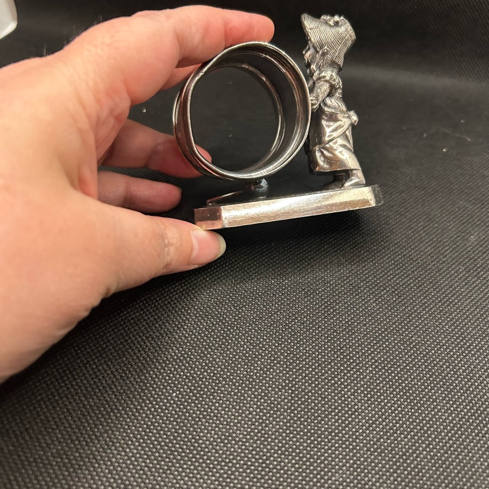 Antique Simpson Hall Miller & Co Silverplate Victorian Drummer Girl Napkin Ring - Picture 4 of 6